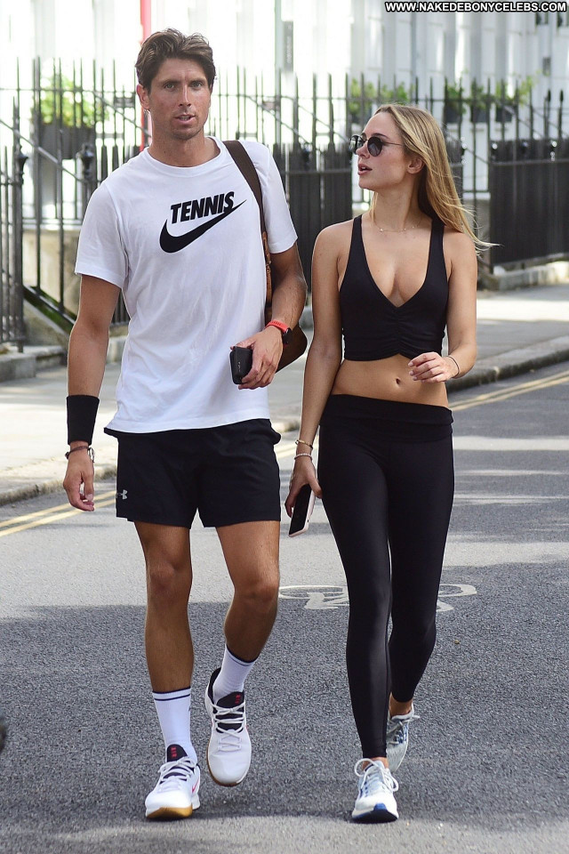 Kimberley Garner No Source Celebrity Sexy Beautiful Babe Posing Hot