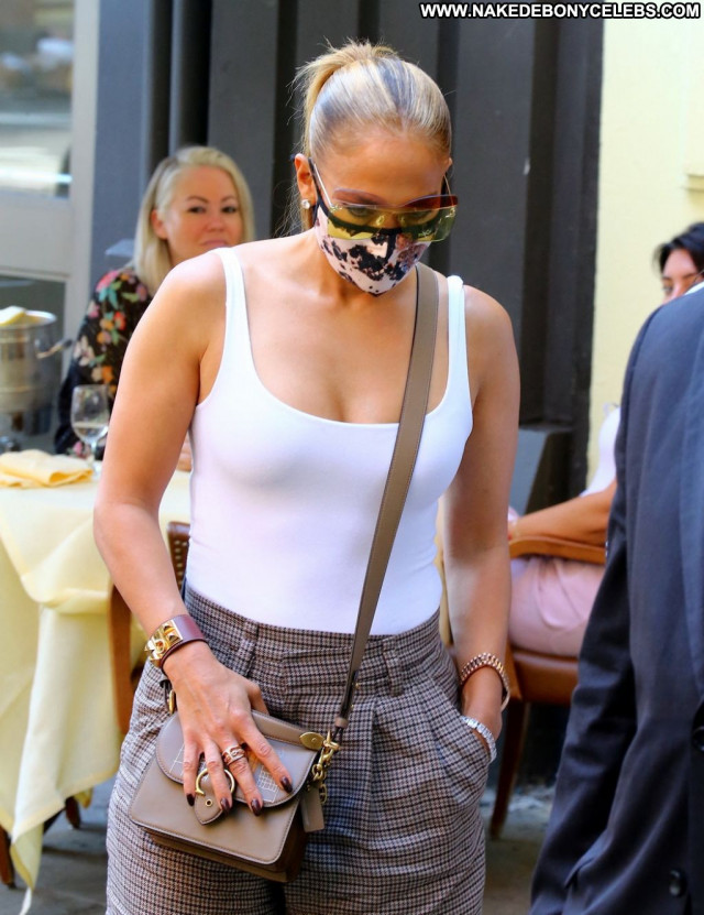 Jennifer Lopez No Source Beautiful Sexy Posing Hot Celebrity Babe