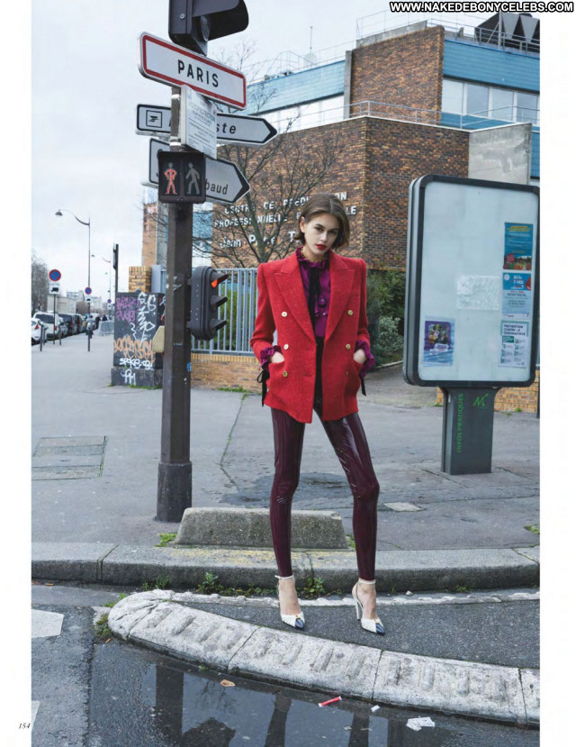 Kaia Gerber No Source Posing Hot Sexy Babe Beautiful Celebrity