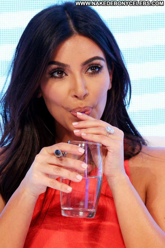 Kim Kardashian No Source  Posing Hot Babe Beautiful Celebrity