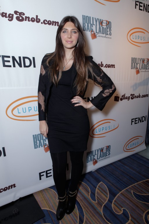 Brittny Gastineau Influencer Actress Beautiful Xer Straight Celebrity Tweeter Posing Hot Instagrammer Babe Orange