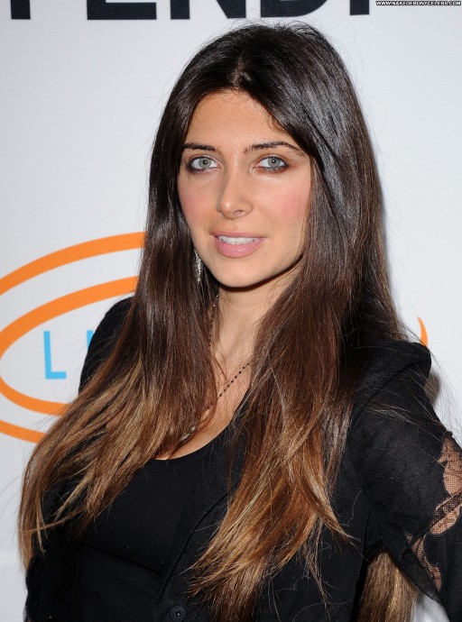 Brittny Gastineau Influencer Actress Beautiful Xer Straight Celebrity Tweeter Posing Hot Instagrammer Babe Orange