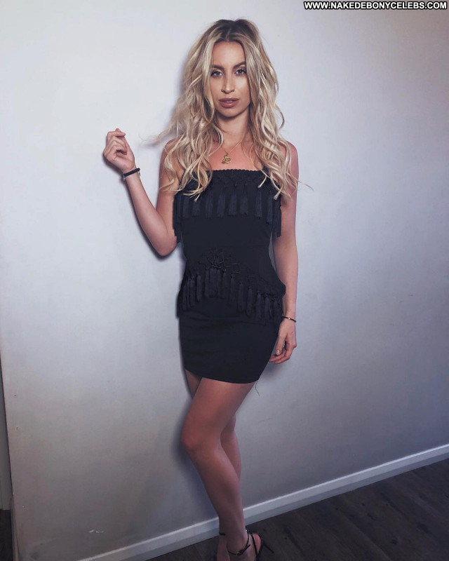 Ferne Mccann No Source Beautiful Babe Celebrity Posing Hot Sexy