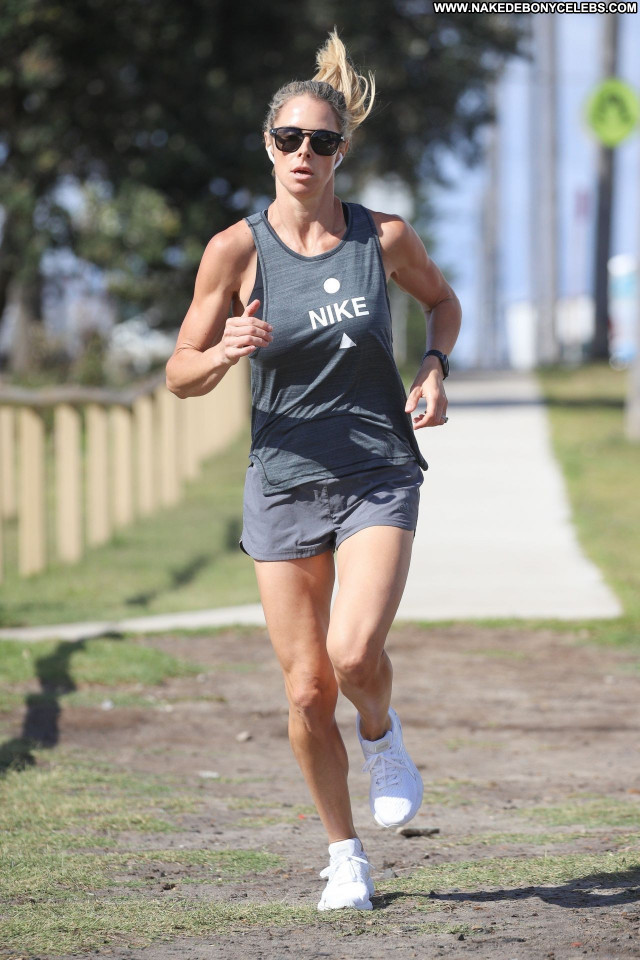 Candice Warner No Source Posing Hot Babe Celebrity Beautiful Sexy