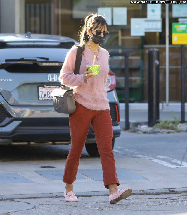 Jordana Brewster No Source  Paparazzi Celebrity Babe Beautiful Posing