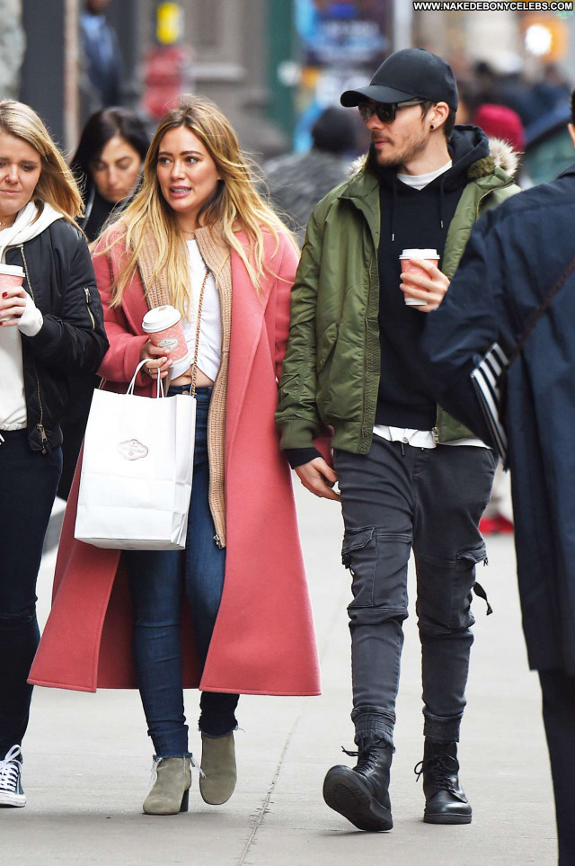 Hilary Duff No Source Celebrity Beautiful Babe Paparazzi Posing Hot