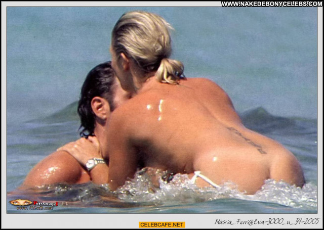 Mascia Ferri No Source Posing Hot Big Tits Babe Ass Beach Beautiful