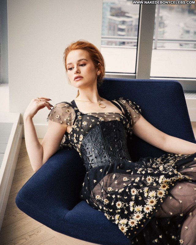 Madelaine Petsch No Source Posing Hot Celebrity Beautiful Sexy Babe