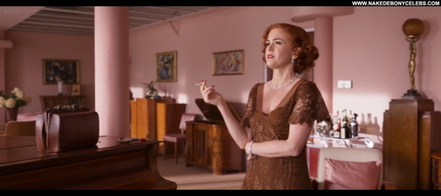 Isla Fisher Blithe Spirit Nude Scene Sexy Beautiful Posing Hot